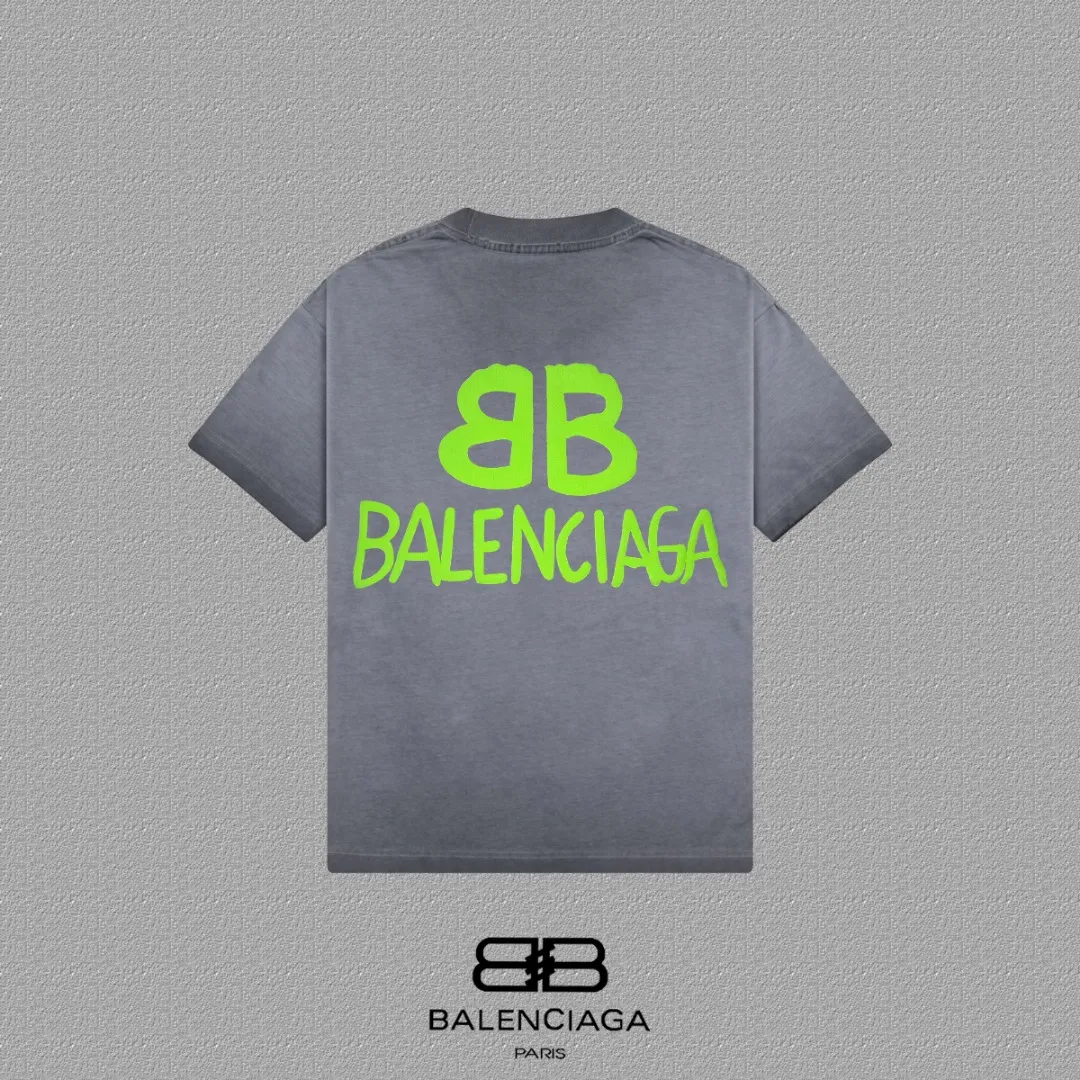 P90✨🔥 [balenciaga] 2026FW Paris luminous foam letter short-sleeved T-shirt Premium 26s double yarn 300g fabric, washed with water spray, aged and frayed, color: washed brown, washed Purple, washed Gray Size: S M L XL 2XL